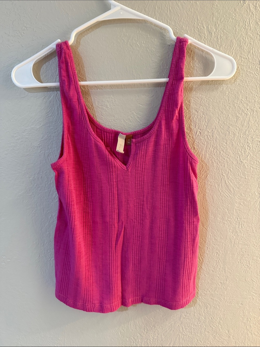 Pilcro Ribbed V-Neck Tank Top in Bright Pink
